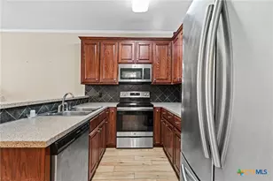 2101 S 7th St, Waco, TX 76706 - Photo 18