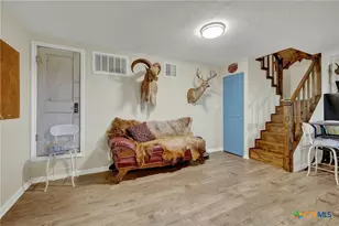 1422 Oakridge Ln, Canyon Lake, TX 78133 - Photo 22