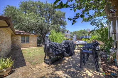1422 Oakridge Lane, Canyon Lake, TX 78133 - Photo 38