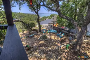 1422 Oakridge Ln, Canyon Lake, TX 78133 - Photo 38