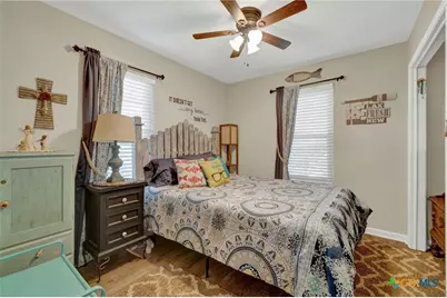 1422 Oakridge Lane, Canyon Lake, TX 78133 - Photo 30