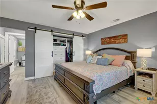 1422 Oakridge Ln, Canyon Lake, TX 78133 - Photo 24
