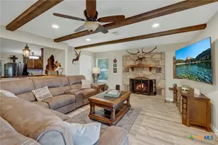 1422 Oakridge Ln, Canyon Lake, TX 78133 - Photo 18
