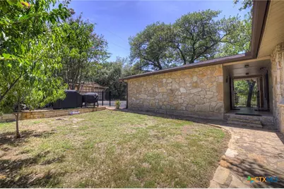 1422 Oakridge Lane, Canyon Lake, TX 78133 - Photo 6