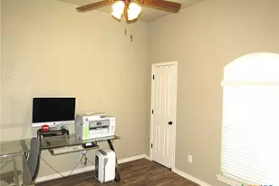 2031 Falling Leaf Ln, Harker Heights, TX 76548 - Photo 6