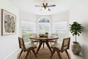 108 Deer Ridge Dr, La Vernia, TX 78121 - Photo 10