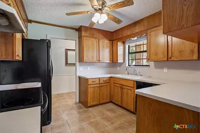 8910 Trailridge Drive, Temple, TX 76502 - Photo 10