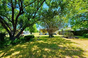 105 Curry Dr, Gatesville, TX 76528 - Photo 26