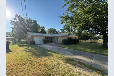 105 Curry Drive, Gatesville, TX 76528 - Photo 1
