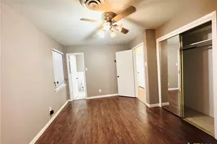 105 Curry Dr, Gatesville, TX 76528 - Photo 10