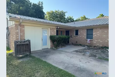 105 Curry Drive, Gatesville, TX 76528 - Photo 2
