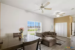 1701 N Wheeler St, Victoria, TX 77901 - Photo 6