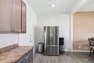 1701 N Wheeler St, Victoria, TX 77901 - Photo 10