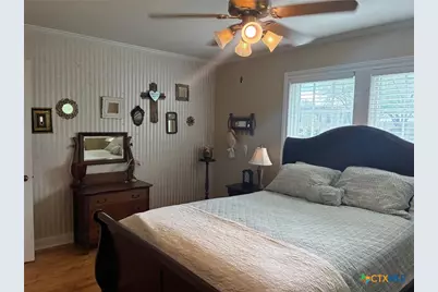408 S Porter Street, Lampasas, TX 76550 - Photo 22