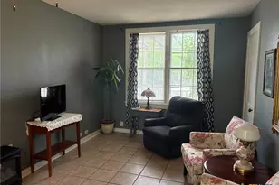 408 S Porter St, Lampasas, TX 76550 - Photo 24