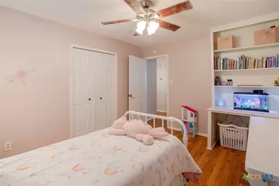 109 Norwich Glen Street, Victoria, TX 77904 - Photo 12