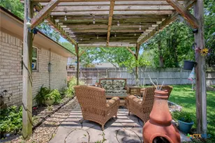 109 Norwich Glen St, Victoria, TX 77904 - Photo 18