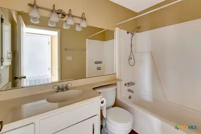 110 Concord Lane, Victoria, TX 77901 - Photo 14