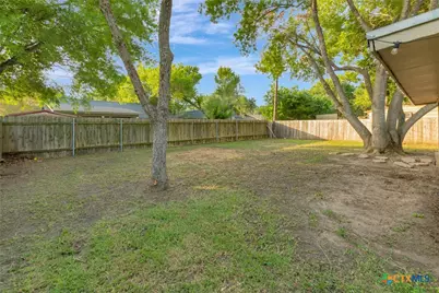 110 Concord Lane, Victoria, TX 77901 - Photo 24