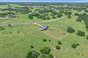 639 Blackbuck Rdg Dr, Lampasas, TX 76550 - Photo 34