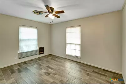 1103 Old Bloomington Road, Victoria, TX 77905 - Photo 28
