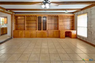 1103 Old Bloomington Rd, Victoria, TX 77905 - Photo 6