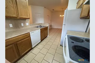 1906 Charleston Court, Killeen, TX 76542 - Photo 12