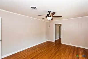 1606 S 31st St, Temple, TX 76504 - Photo 8