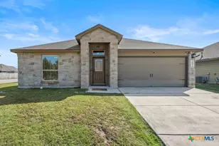 2616 Diamondback Trail, New Braunfels, TX 78130 - Photo 2