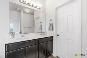 2616 Diamondback Trail, New Braunfels, TX 78130 - Photo 14