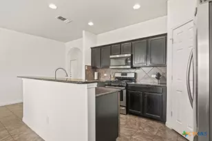 2616 Diamondback Trail, New Braunfels, TX 78130 - Photo 6