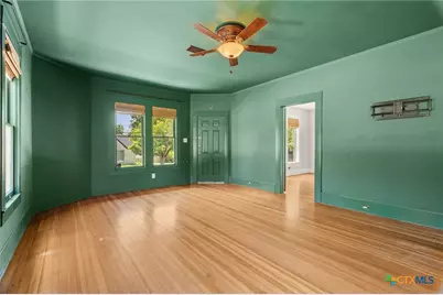 1120 N 1st Street, Temple, TX 76501 - Photo 8