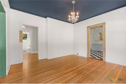 1120 N 1st Street, Temple, TX 76501 - Photo 10