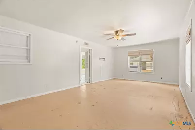 1120 N 1st Street, Temple, TX 76501 - Photo 16