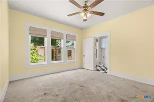 1120 N 1st St, Temple, TX 76501 - Photo 14