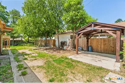 1120 N 1st Street, Temple, TX 76501 - Photo 26