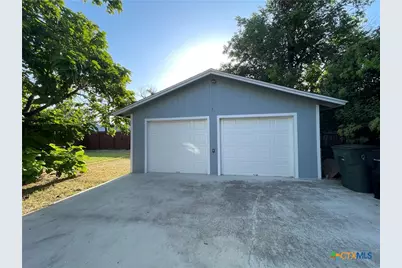 1110 S 9th Street, Temple, TX 76504 - Photo 26
