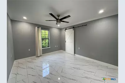 1110 S 9th Street, Temple, TX 76504 - Photo 14