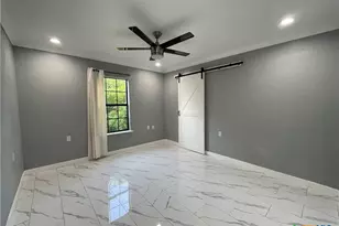 1110 S 9th St, Temple, TX 76504 - Photo 14
