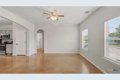 193 Rosedale Avenue, New Braunfels, TX 78130 - Photo 6