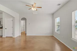 193 Rosedale Ave, New Braunfels, TX 78130 - Photo 6