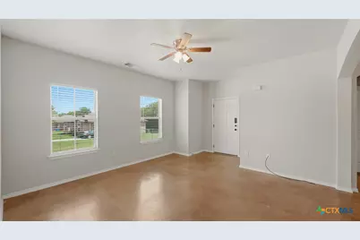 193 Rosedale Avenue, New Braunfels, TX 78130 - Photo 4