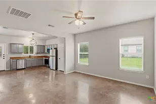 147 Rosedale Ave, New Braunfels, TX 78130 - Photo 4