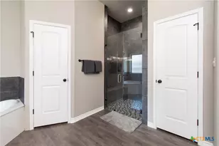 3841 Green Tree Loop, Temple, TX 76502 - Photo 14