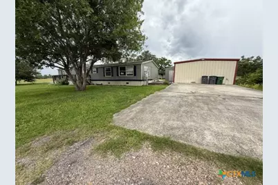 1001 Cervantes Street, Victoria, TX 77901 - Photo 4