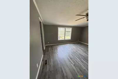 1001 Cervantes Street, Victoria, TX 77901 - Photo 10