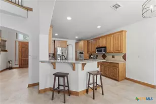 1017 Mountain Dr, San Marcos, TX 78666 - Photo 14