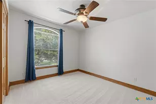 1017 Mountain Dr, San Marcos, TX 78666 - Photo 32