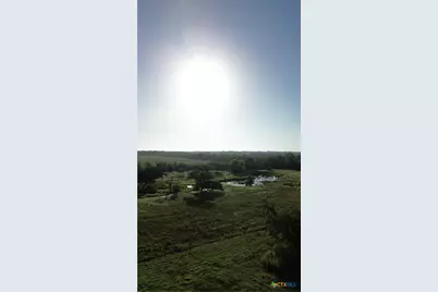 210 Julia St., Yoakum, TX 77995 - Photo 38