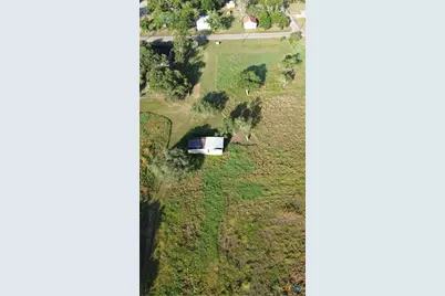 210 Julia St., Yoakum, TX 77995 - Photo 34